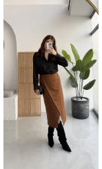 Tanya Asimetrik Kesim Düğme Detay Süet Etek - Camel