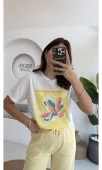 Taş İşlemeli Çiçekli T-shirt - Sarı