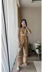 Turuncu Sırt Detay Tulum