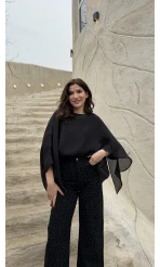 ÖN SİPARİŞ - Uçuşan Pelerin Bluz - Siyah - Kod: 5026