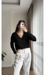 Valerie V Yaka Esnek Likralı Bluz Siyah