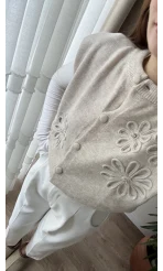 Vatkalı Krem Taşlı Yelek