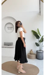 Volanlı Bürümcük Düğmeli Etek Siyah