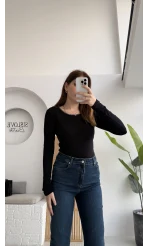 Yaka Detaylı Uzun Kol Body - Siyah