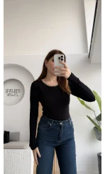 Yaka Detaylı Uzun Kol Body - Siyah