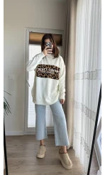 Yazılı Leopar Triko Kazak Ekru