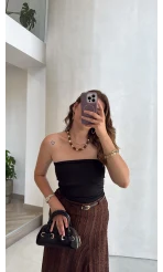 Yırtmaç Detay Straplez Göğüs Pedli Body - Siyah