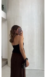 Yırtmaç Detay Straplez Göğüs Pedli Body - Siyah