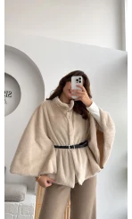 Yumoş Panço Kemerli Düğmeli Dik Yaka