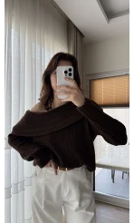 Yves Kayık Yaka Kazak Acı Kahve