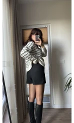 Lara Mini Yırtmaçlı Şort Etek Siyah