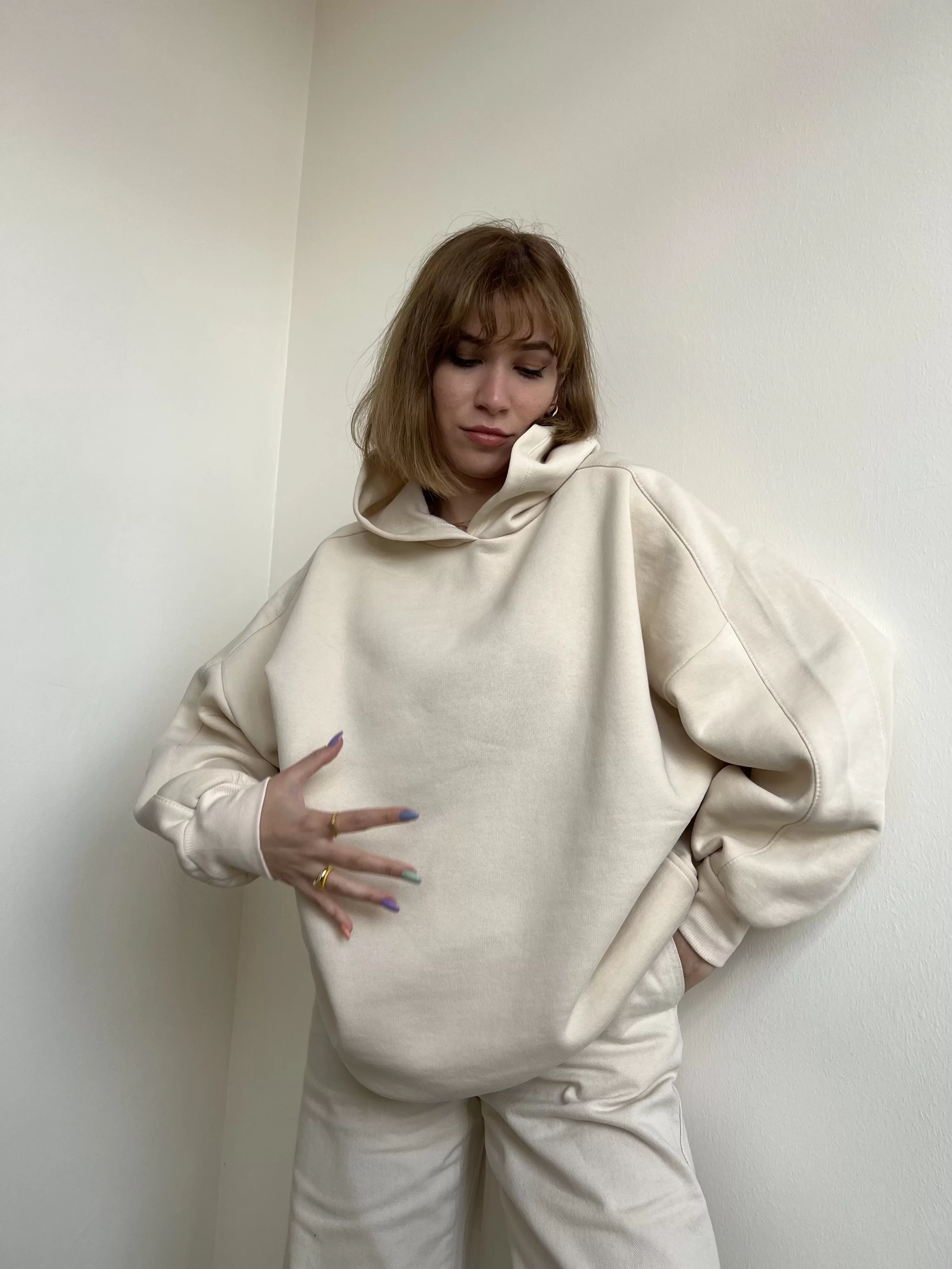 Krem Oversize Baskılı Sweatshirt Kapüşonlu
