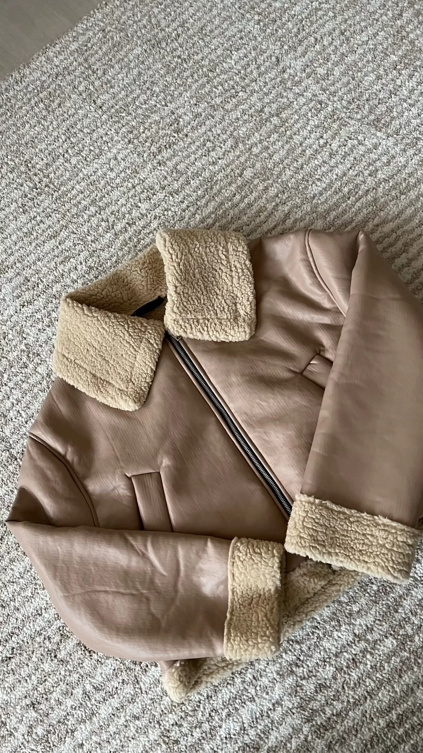 Oversize Deri Peluş Ceket Bej