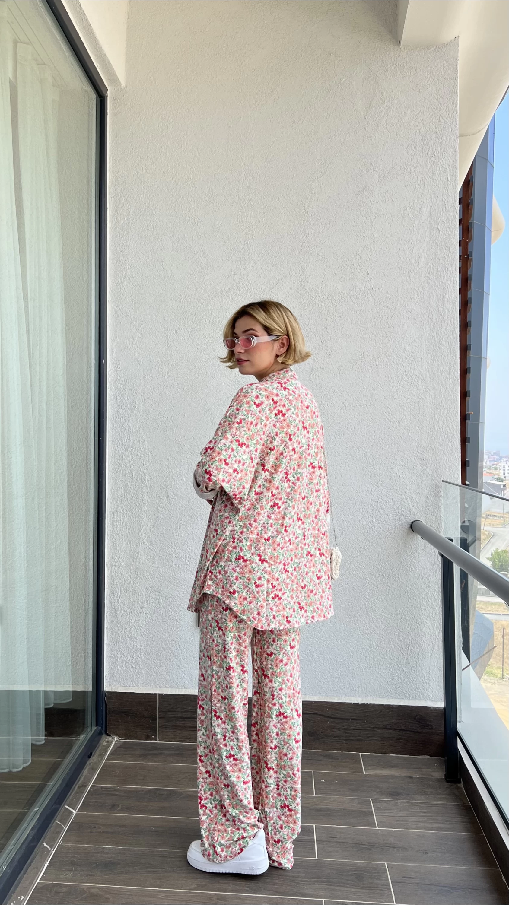 B X S Flowers Takım