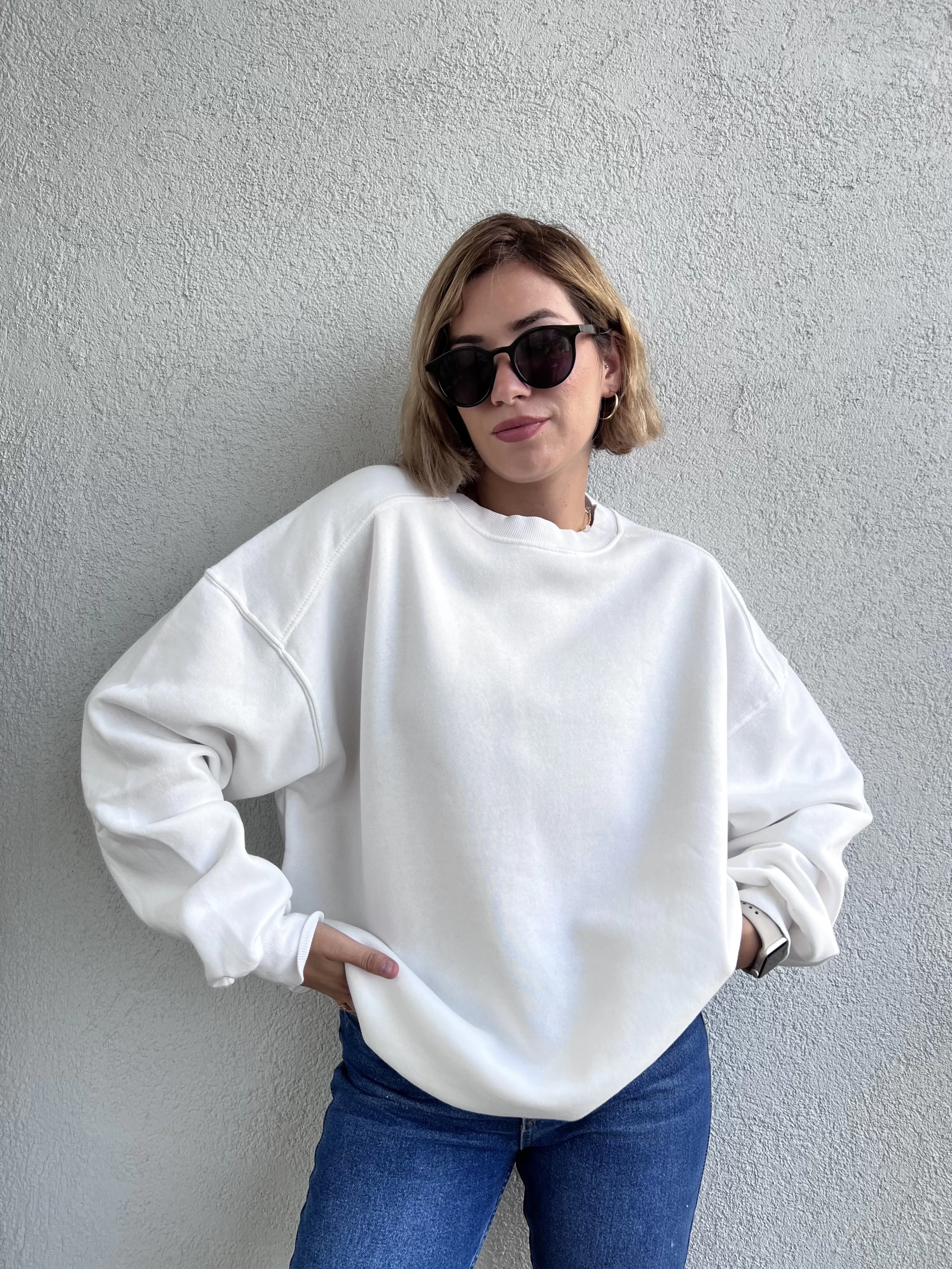 BEYAZ Oversize Şardonlu Sweat