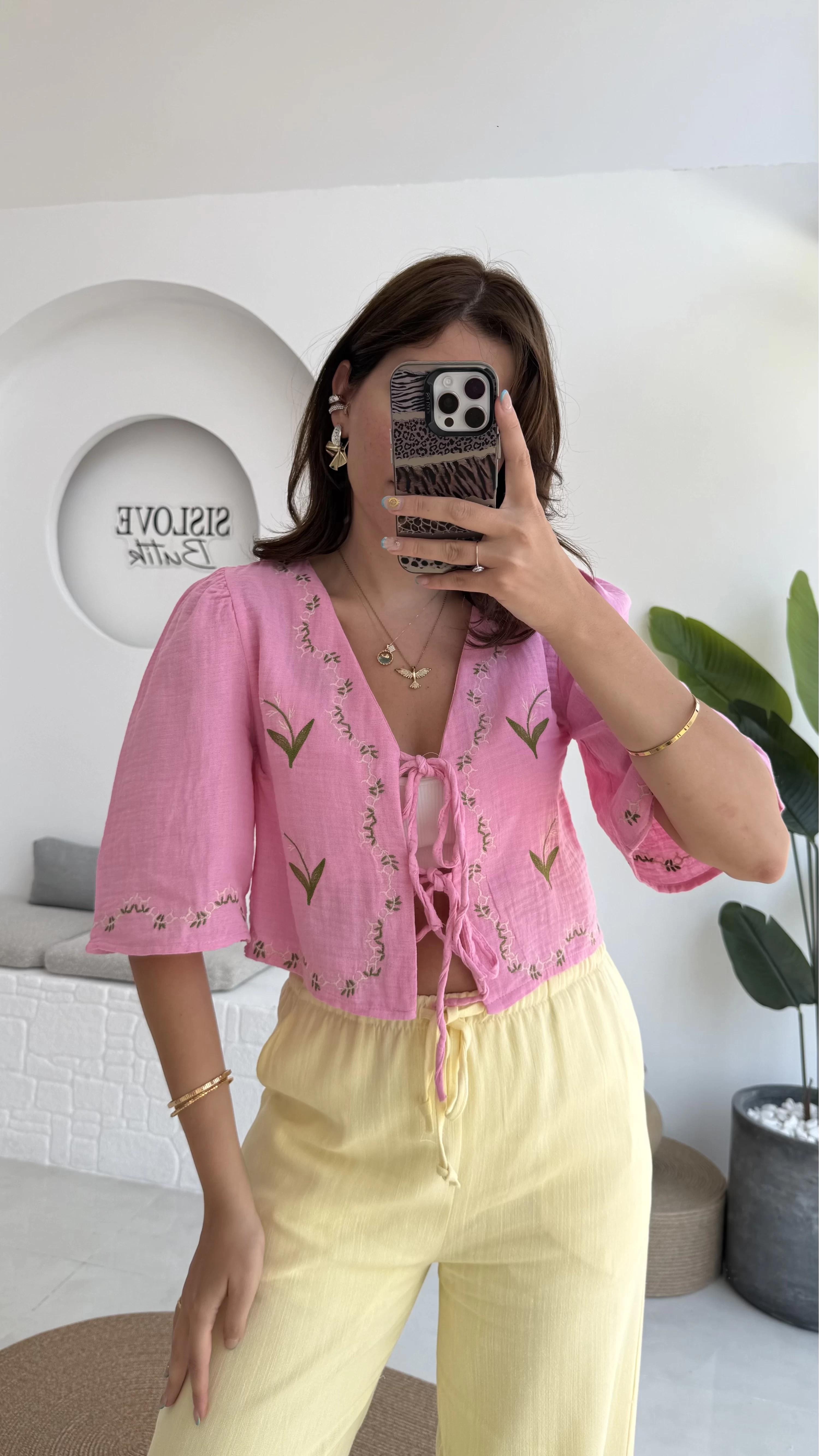 Bodrum Bluz Müslin Kumaş Nakış Detay - Pembe