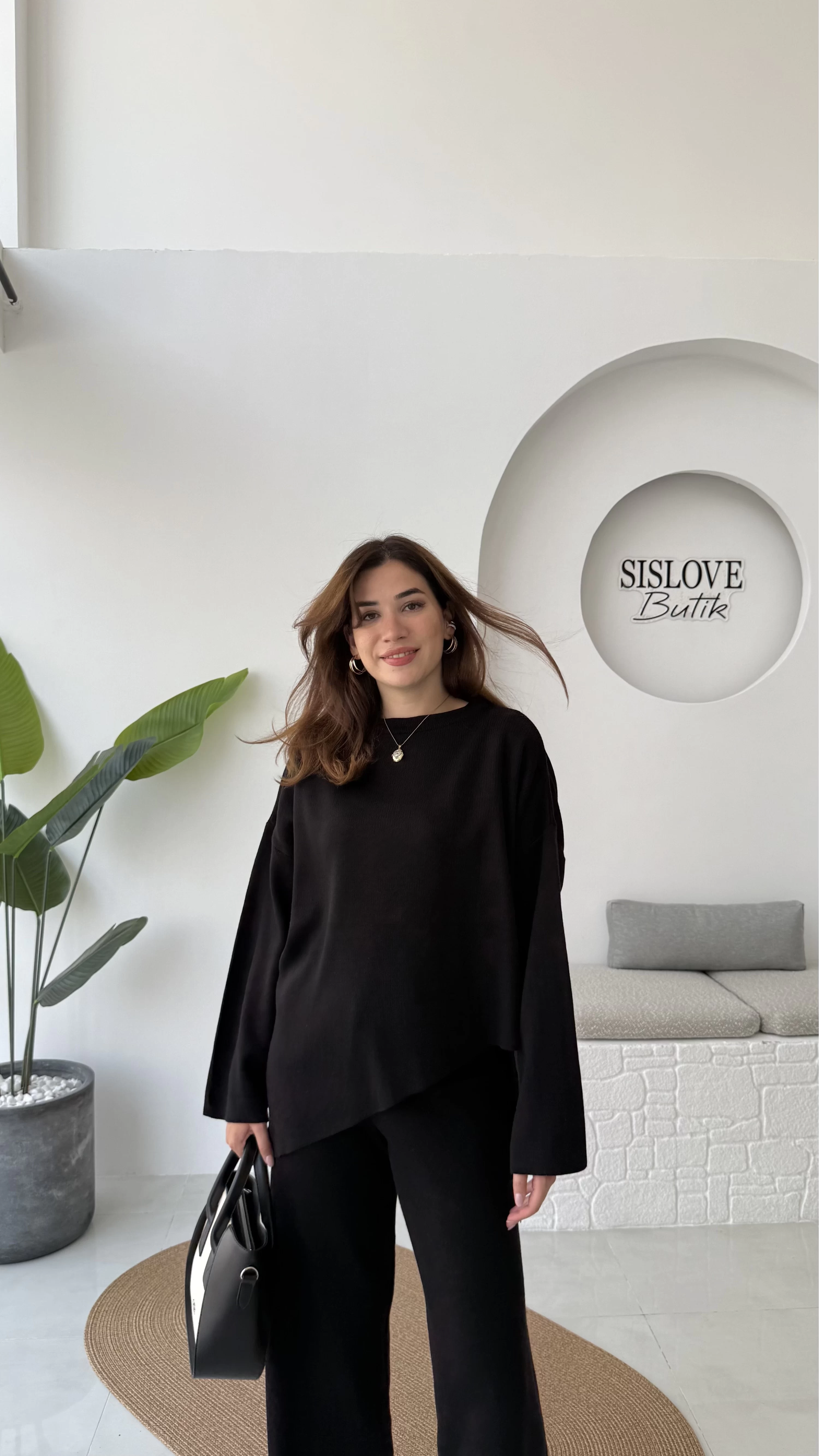Cleo Asimetrik Kesim Triko Takım - Siyah - Kod: 04586