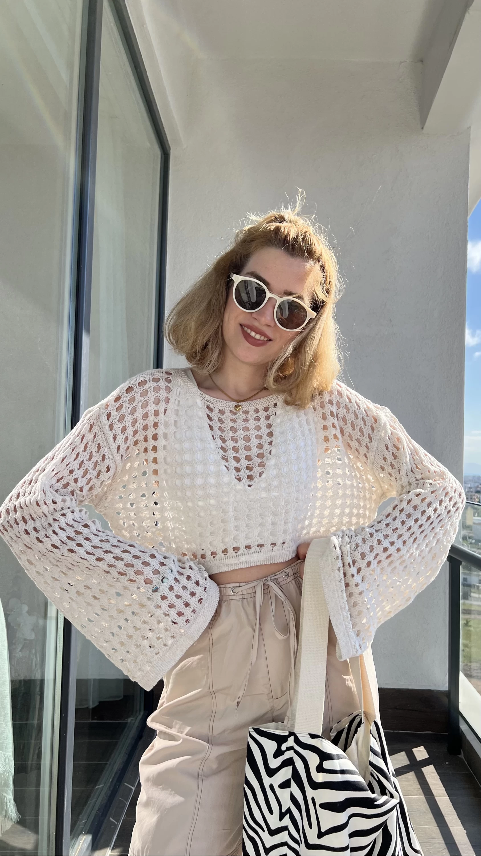 Delly Örme Krem Crop