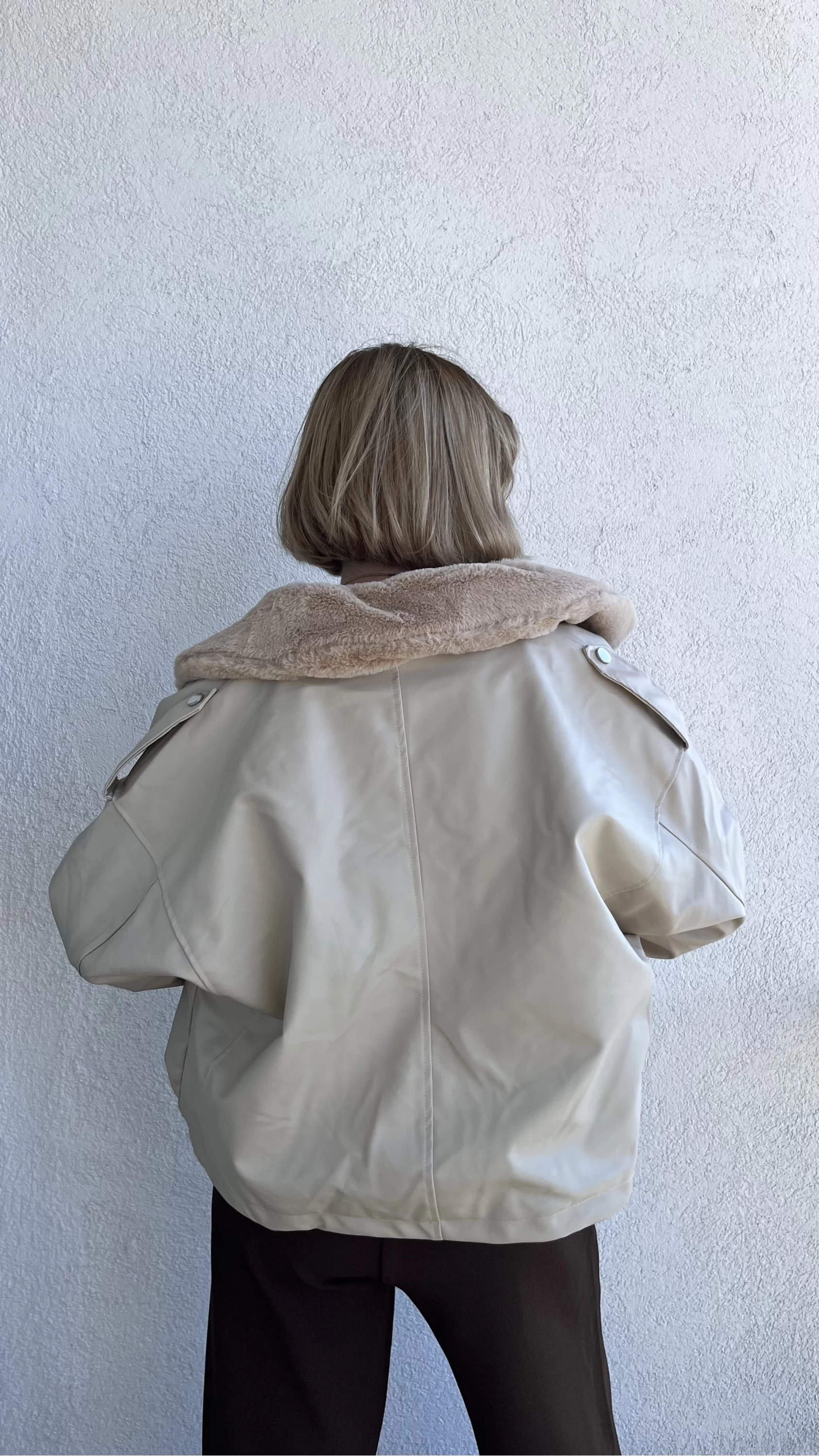 Ekru Deri Oversize Peluş Ceket