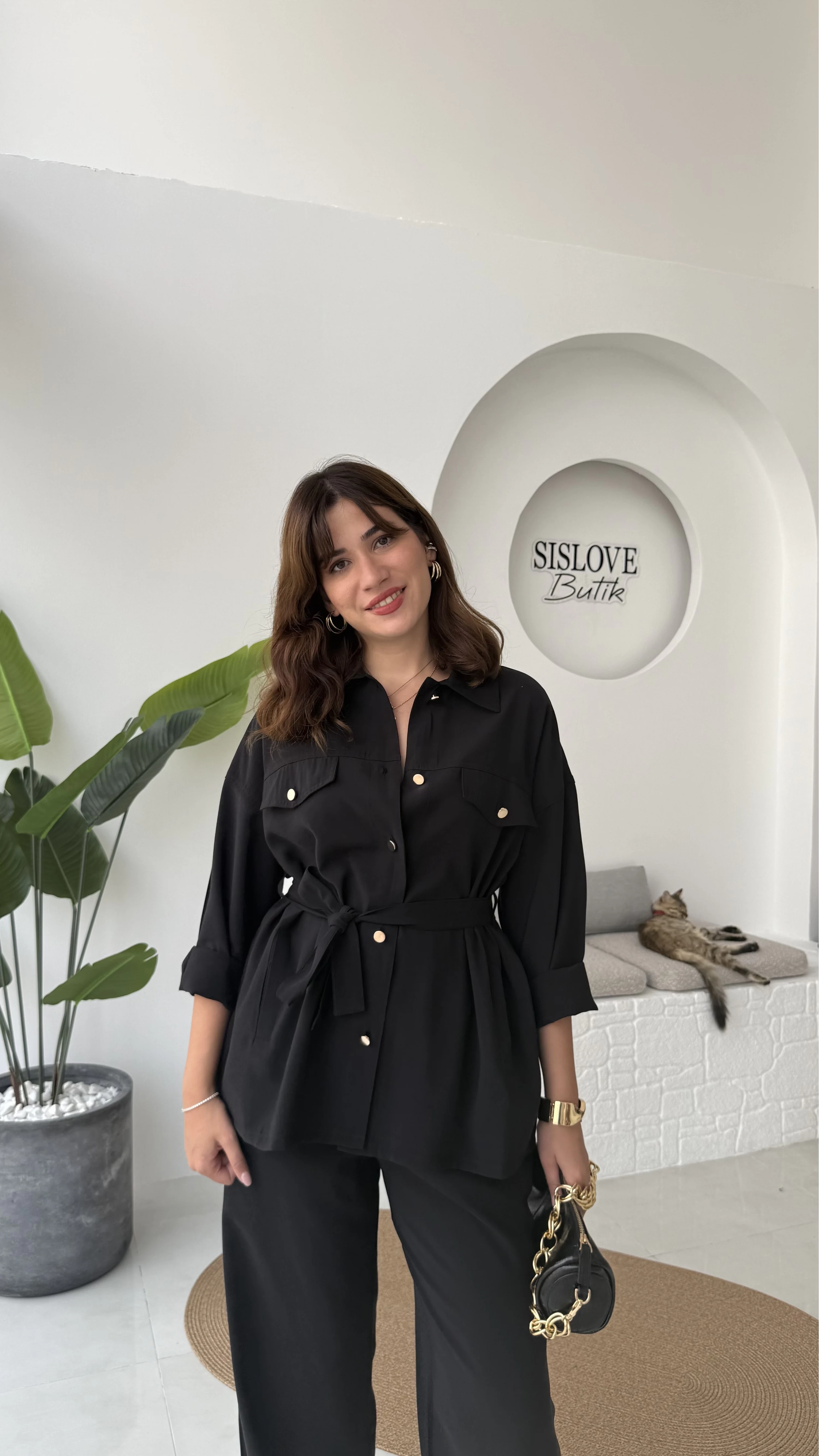 Gabriela Kuşaklı Gömlek Pantolon Takım - Siyah
