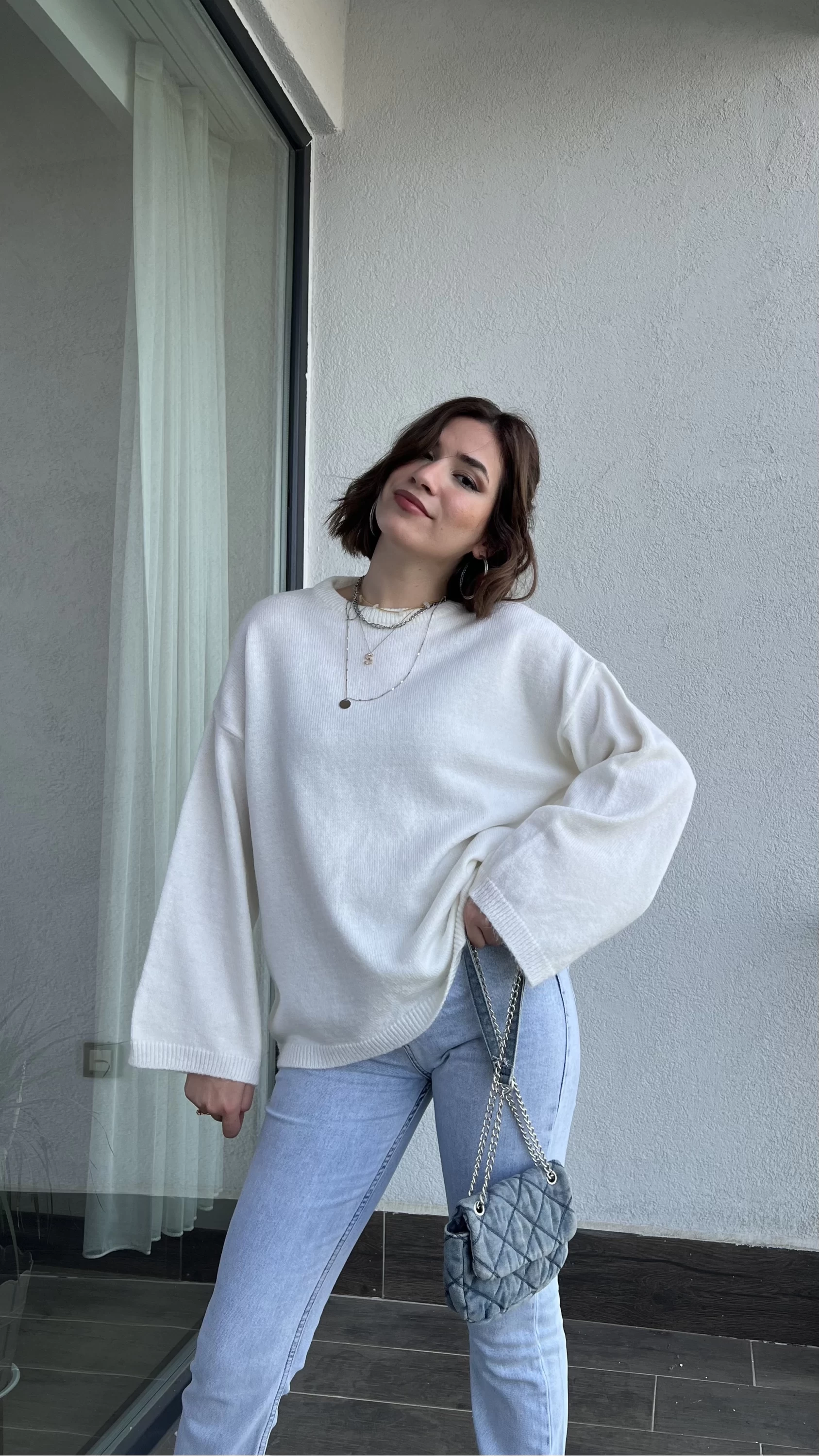Halolo Beyaz Kazak