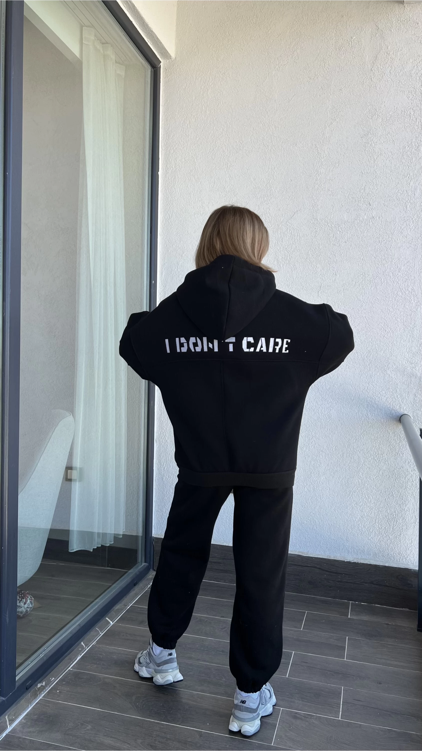 I Don’t Care Siyah 3 İplik Takım