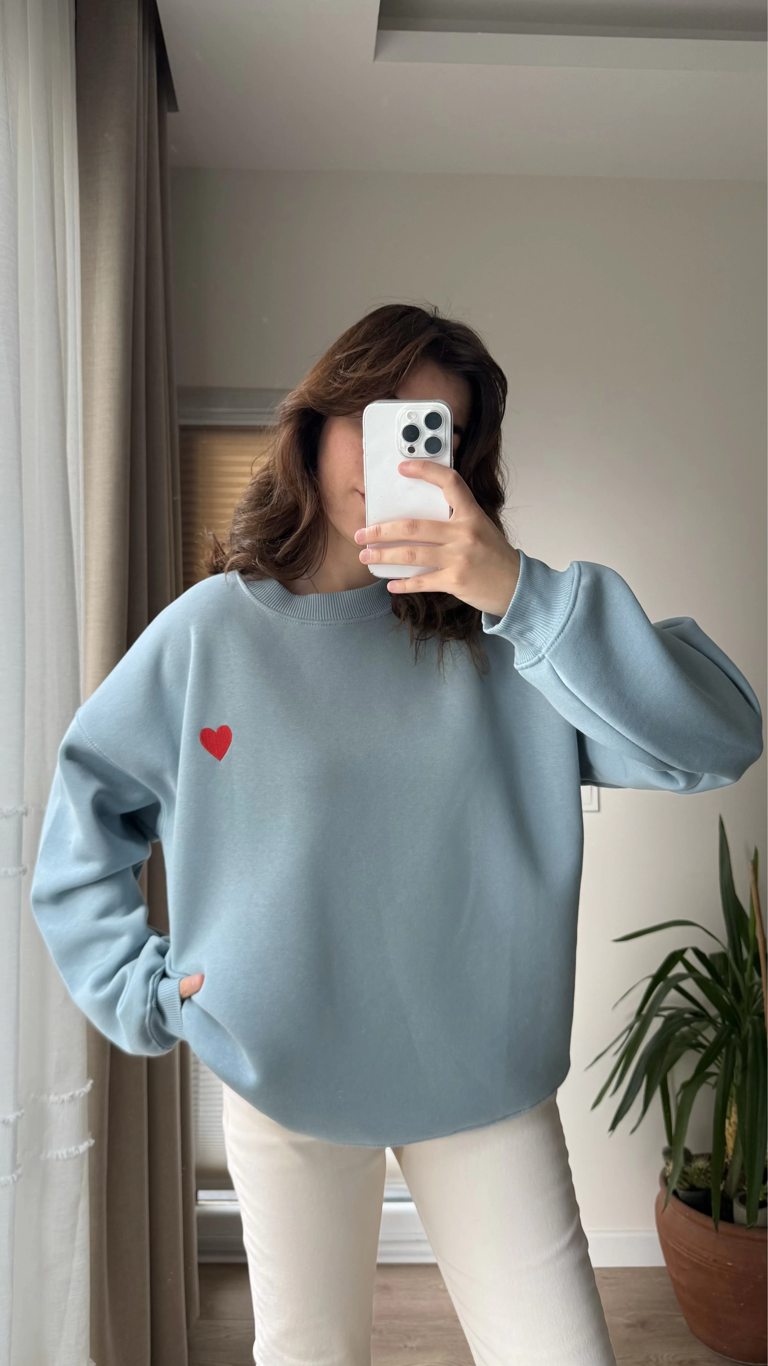 Kalp Nakışlı Sweatshirt Şardonlu Turkuaz