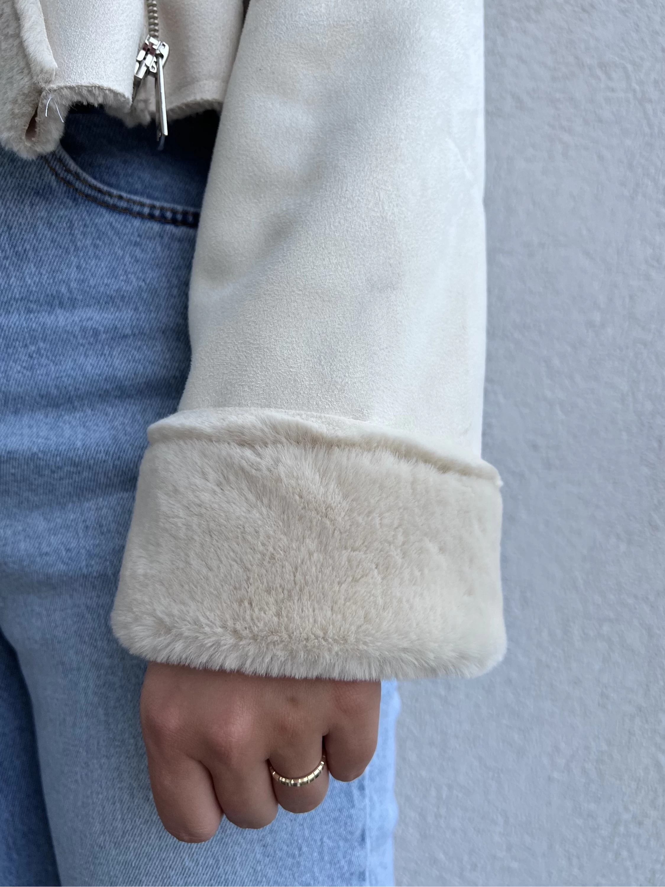 Krem Süet Peluş Ceket
