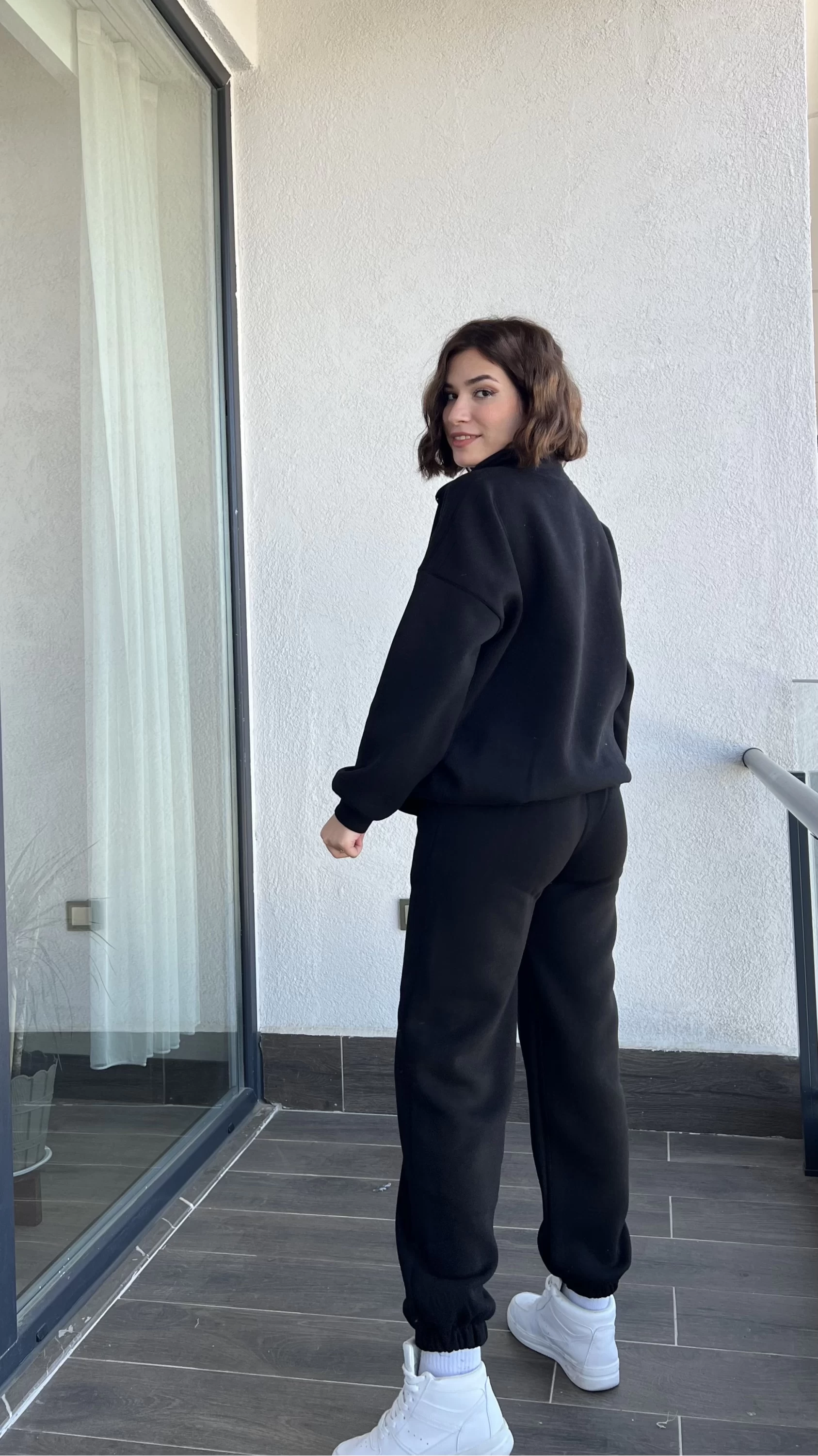 Lawla Siyah Fermuarlı Sweat Takım