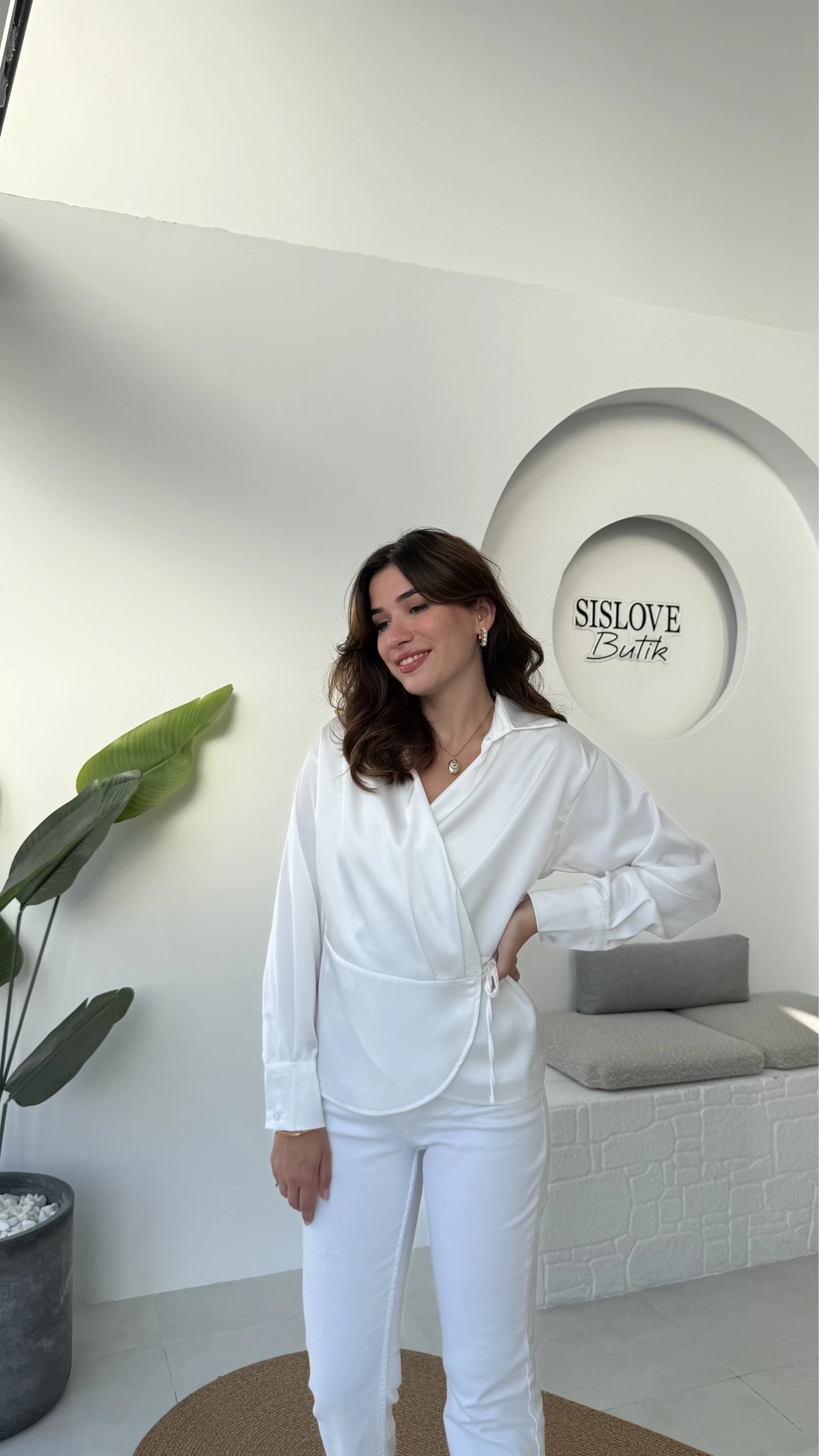 Lucy Saten Gömlek - Beyaz - Kod: 2133