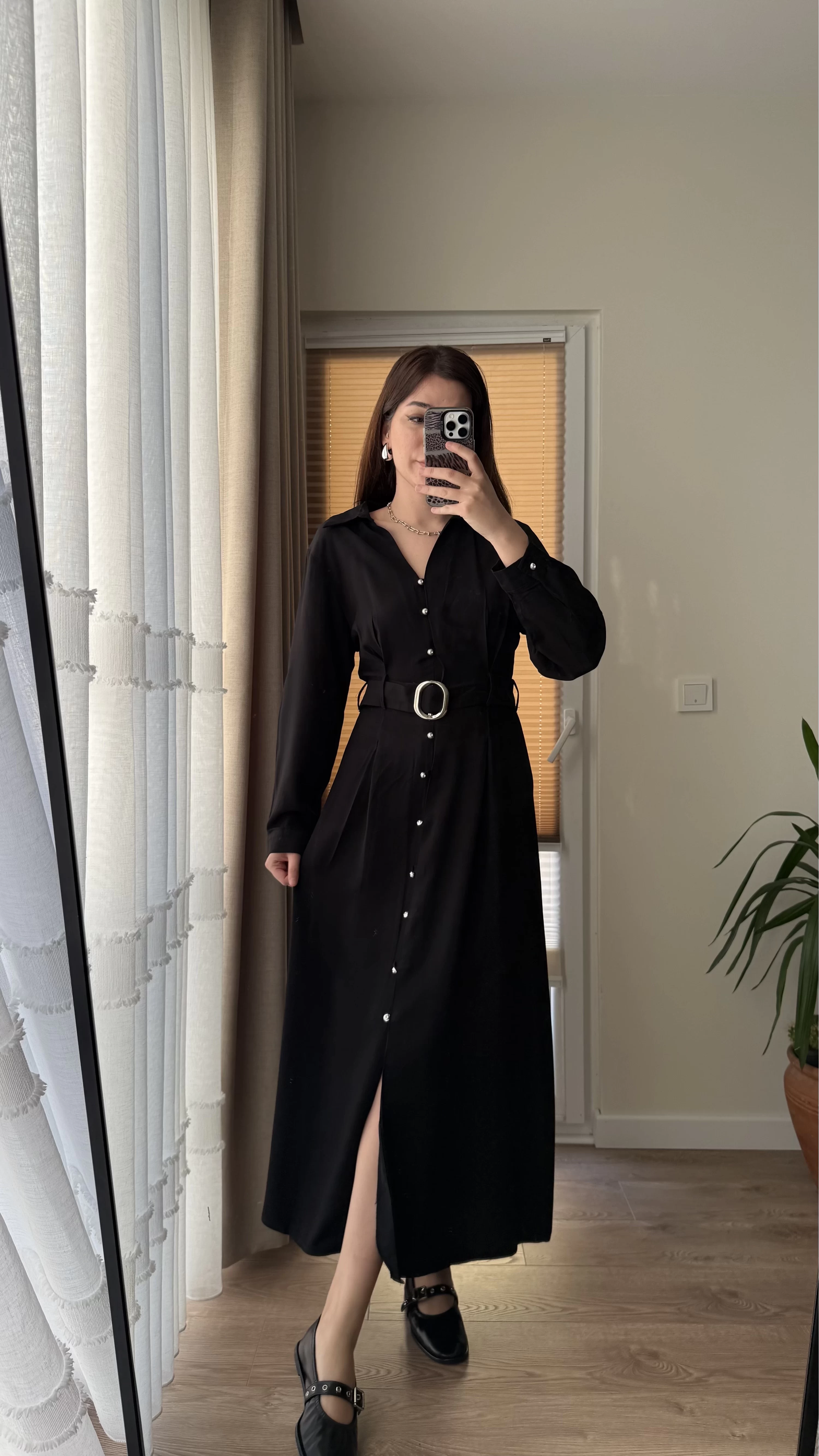 Matilda Siyah Kuşaklı Taşlı Elbise