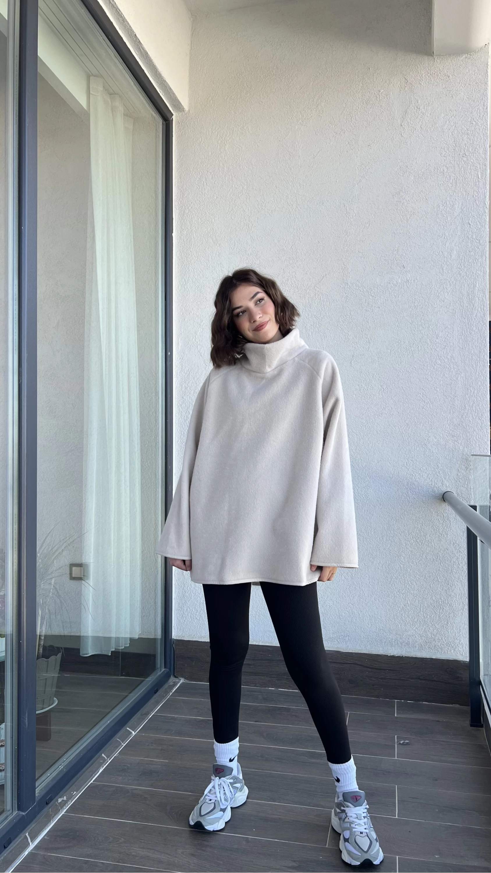 Off Winter Ekru Keçe Yün Kazak