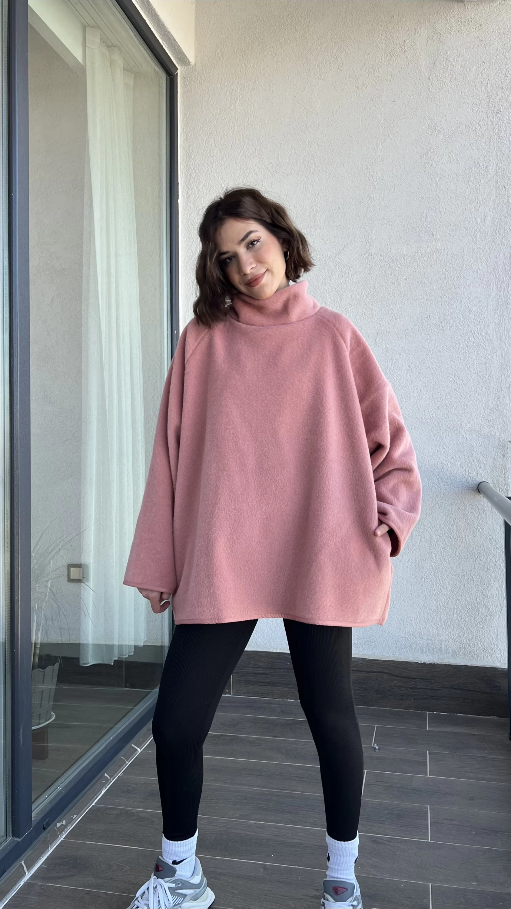 Off Winter Pembe Keçe Yün Kazak