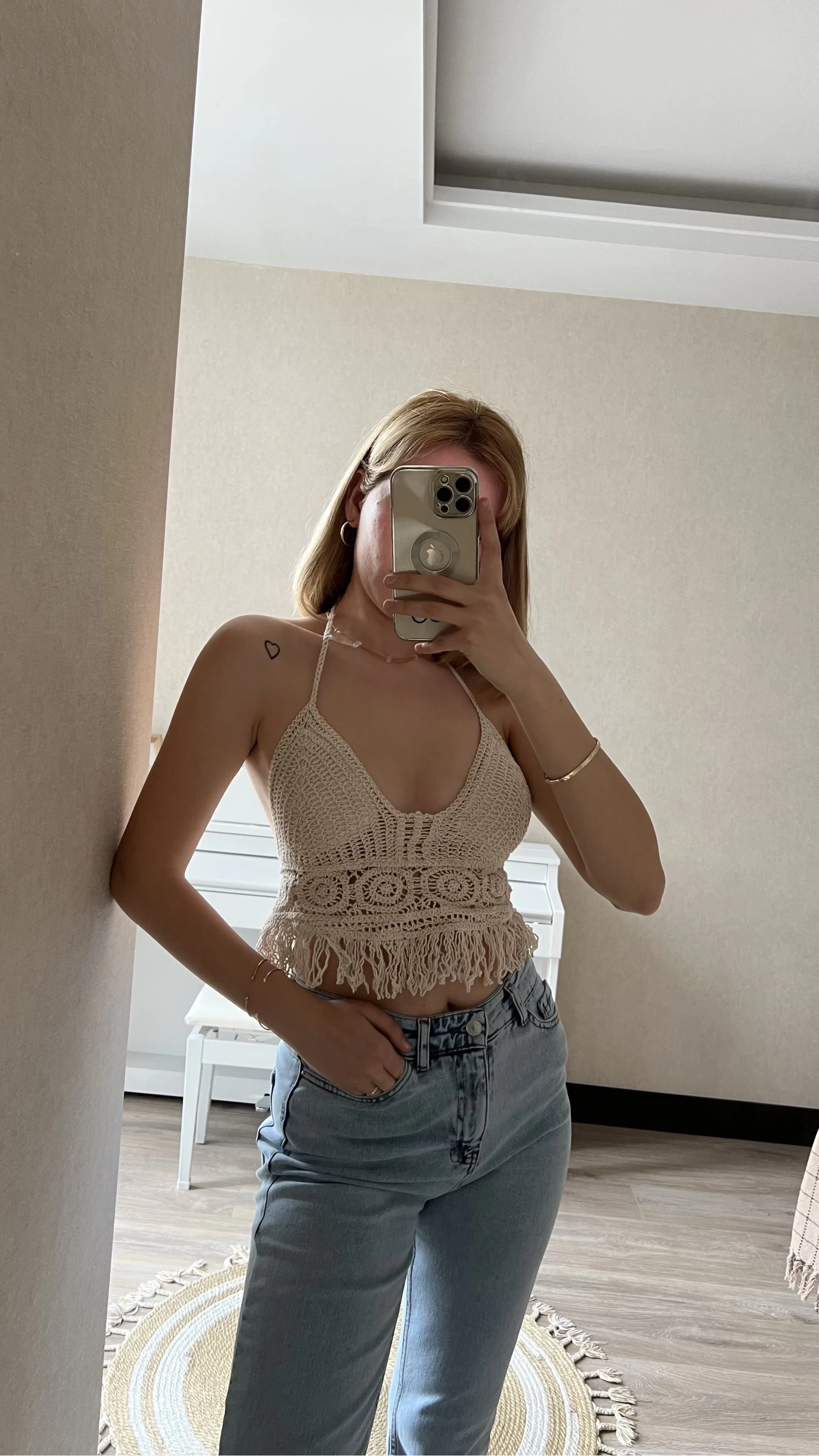 Örgü Sırt Detay Crop