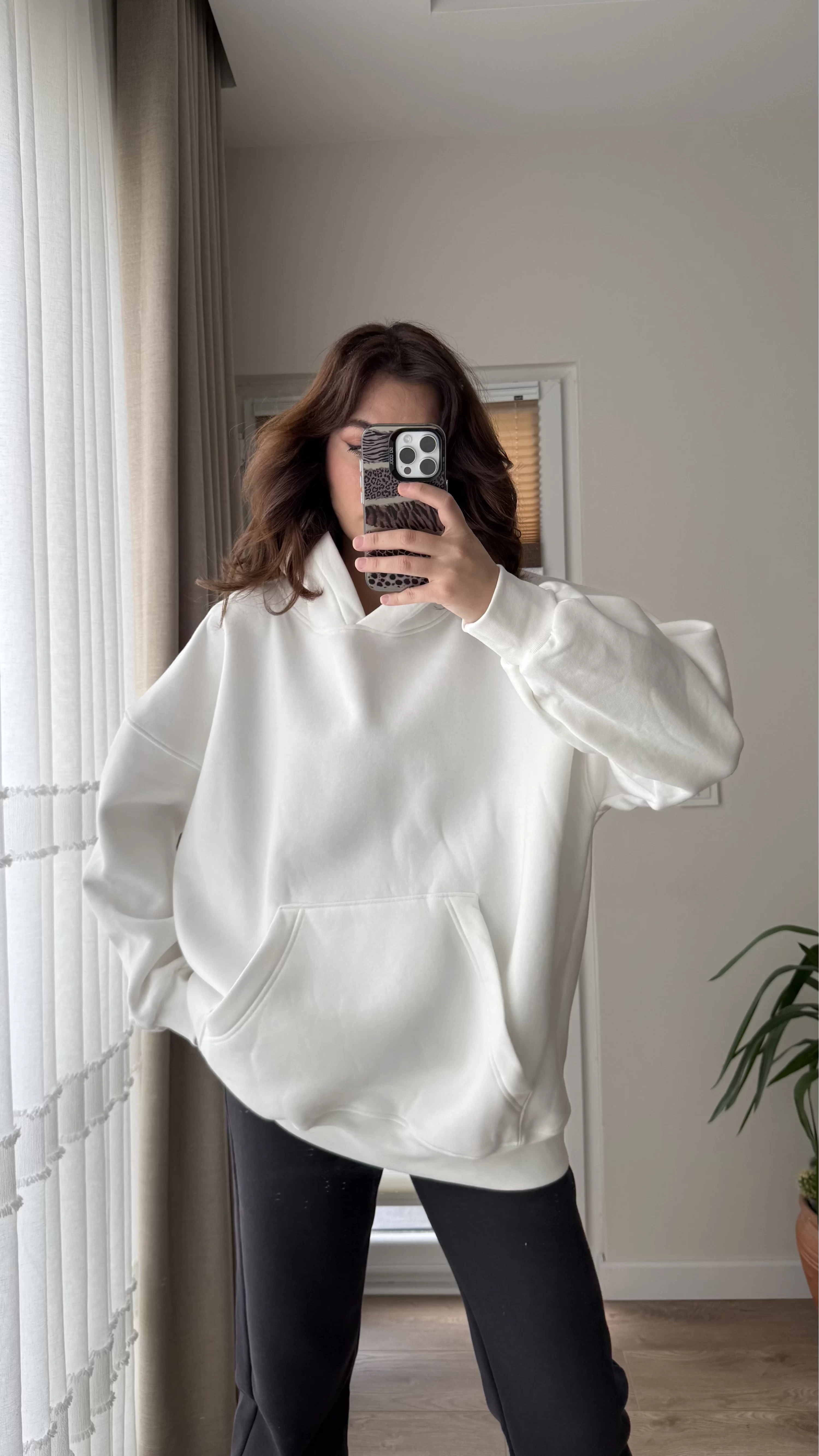 Oversize Kapüşonlu 3 İplik Şardonlu Sweatshirt Beyaz