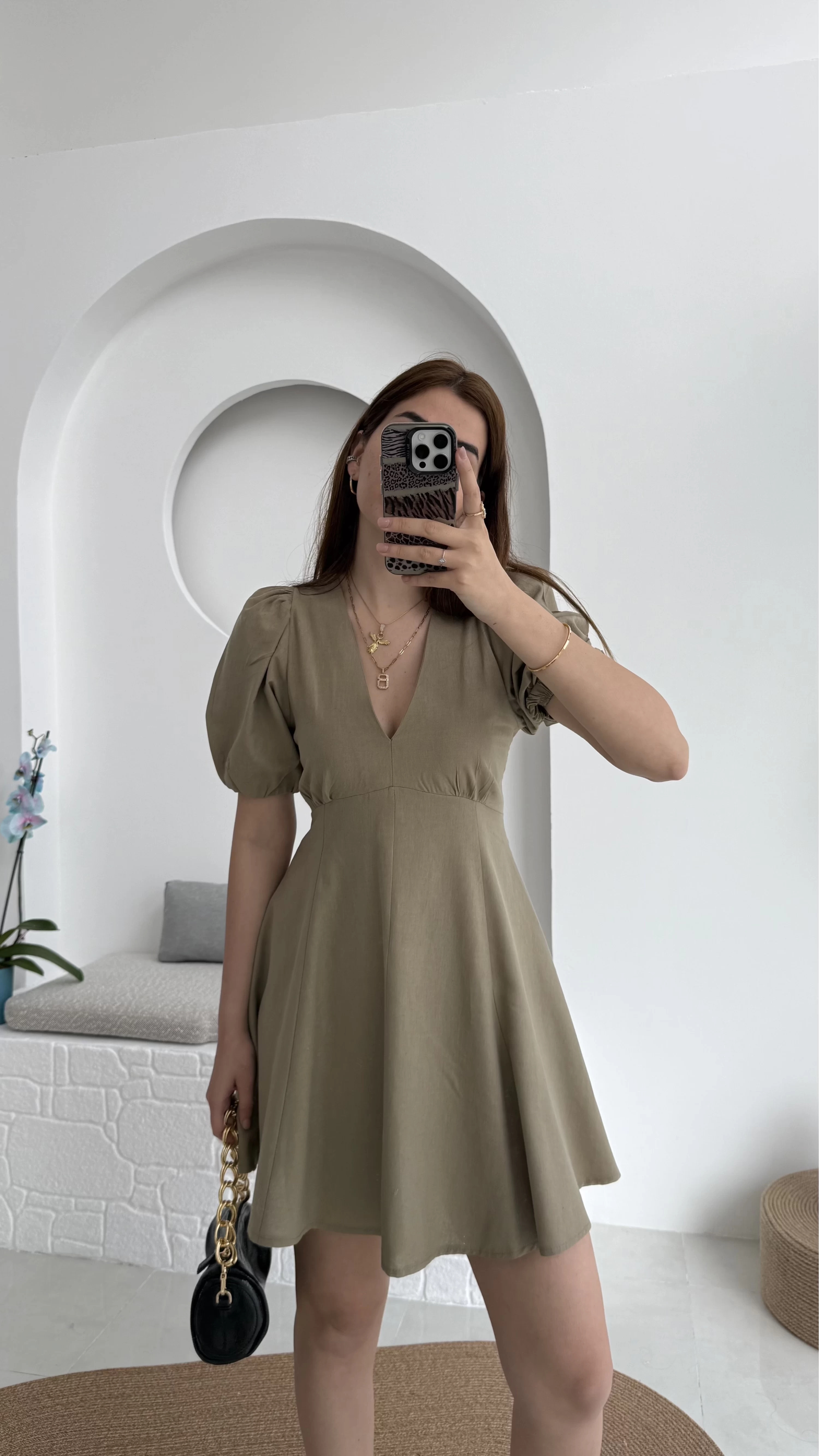 V Yaka Mini Elbise