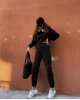 Siyah Kapüşonlu Eşofman Takımı