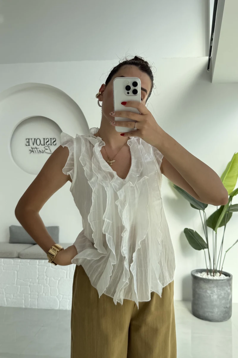 2119 - Julie Sıfır Kol Fırfırlı Gömlek - Beyaz