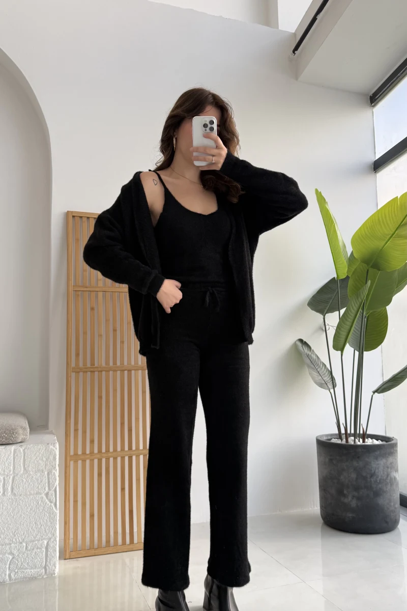 3 Parça Yumoş Takım - Siyah