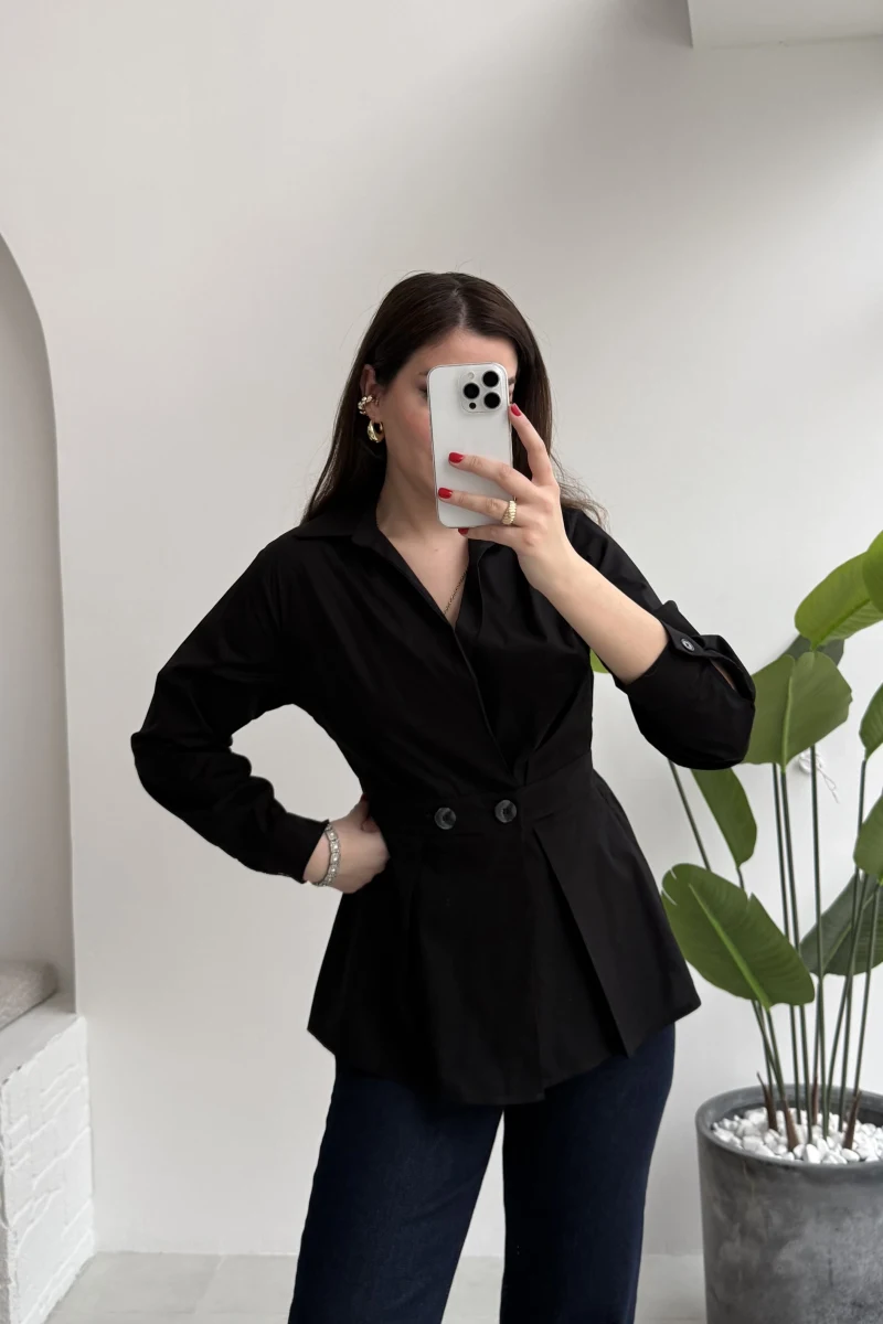 Coquette Pile Detay Düğmeli Kısa Bluz - Siyah - Kod: 5426