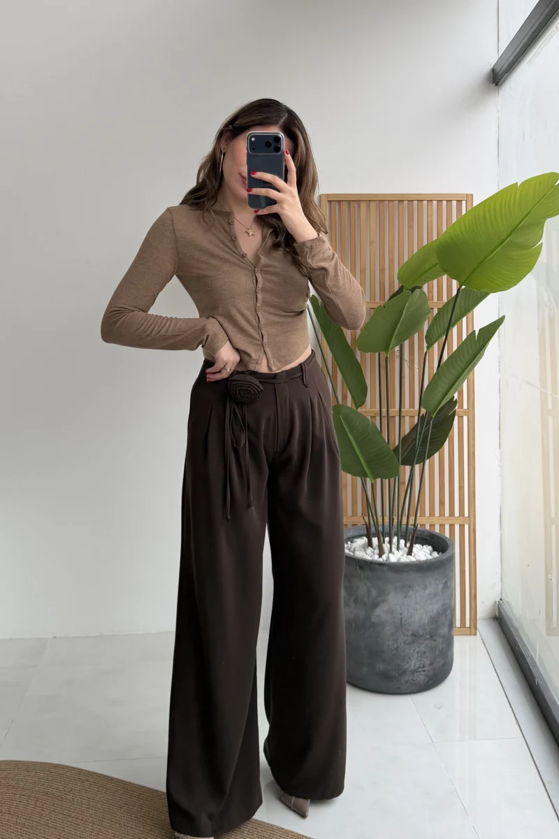 Gül Detay Bağcıklı Pantolon - Acı Kahve - Kod: 3902