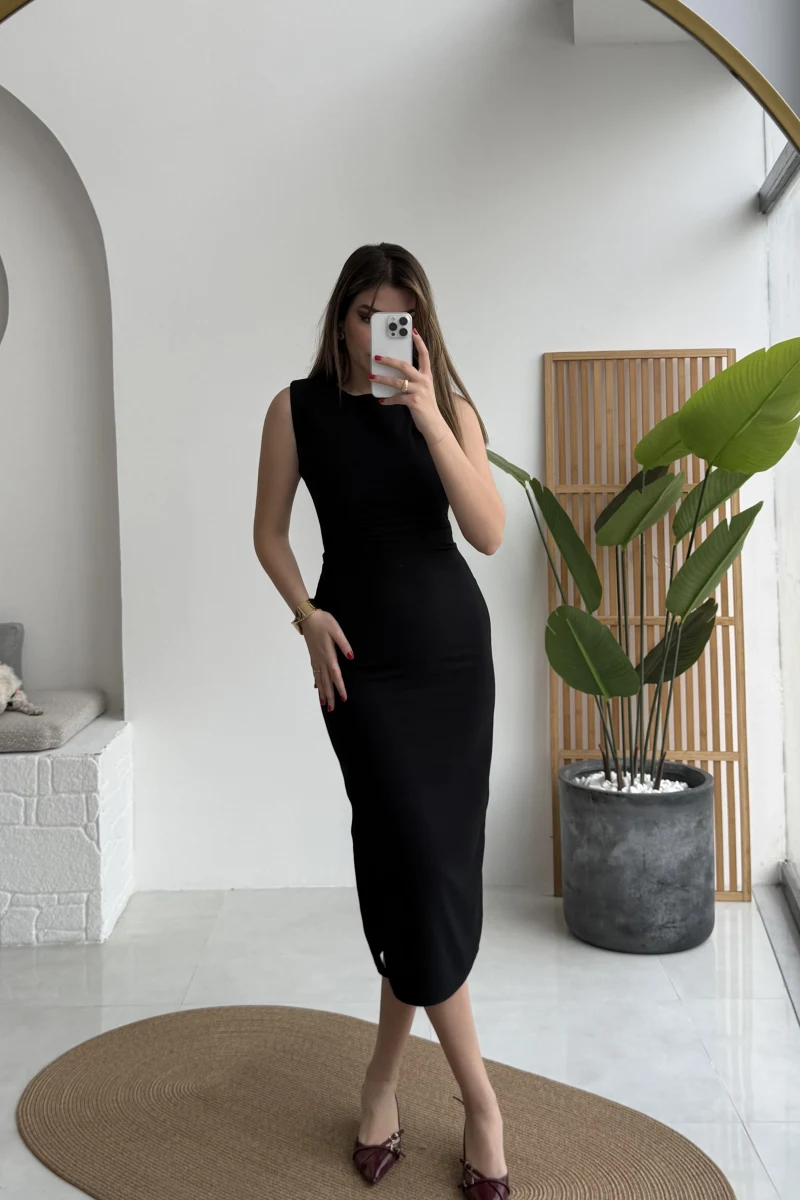 Jenny Pile Detay Yırtmaçlı Sıfır Kol Elbise - Siyah - Kod: 0572