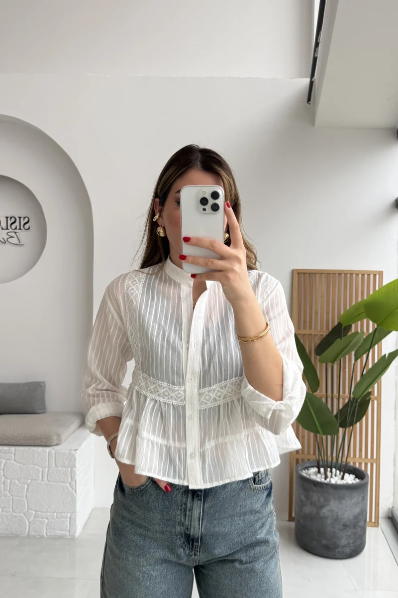 Bloom Beyaz Dantel Gömlek - Kod: 2214