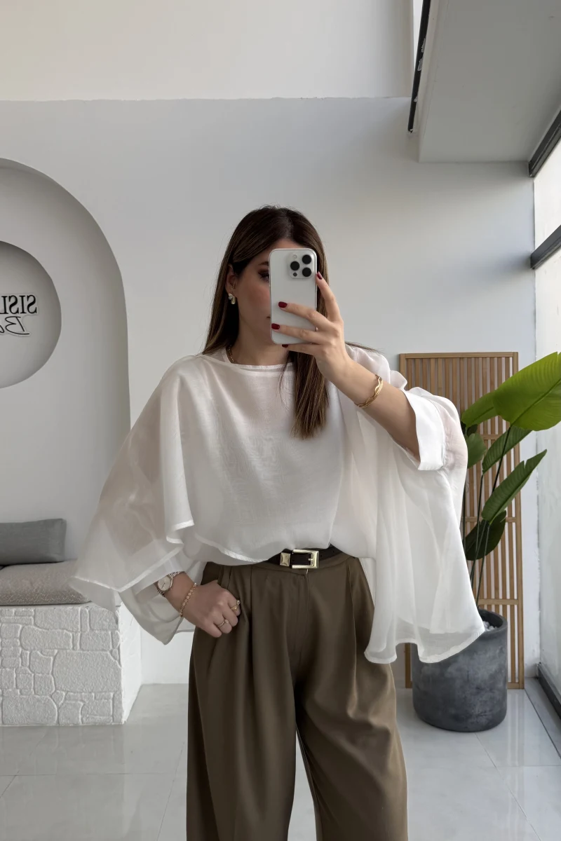 Uçuşan Pelerin Bluz - Beyaz - Kod: 5026