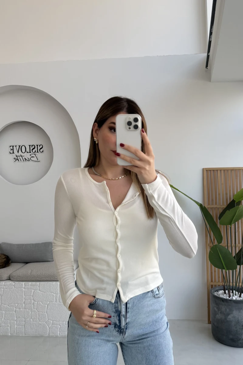 Ella Düğmeli Uzun Triko Hırka - Ekru