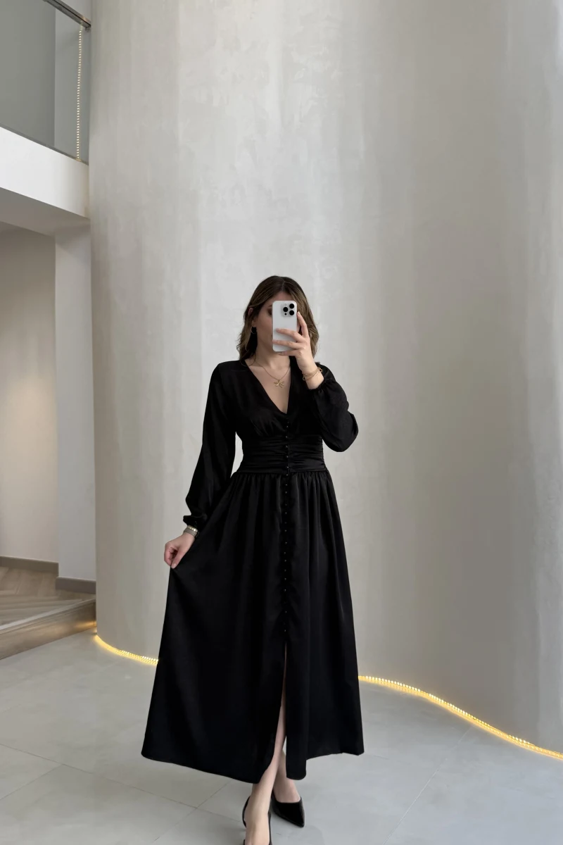 Bernıce Beli Büzgü Detay Düğmeli Saten Elbise - Siyah - Kod: 0974