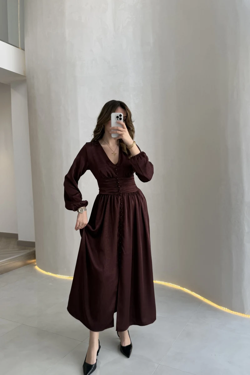 Bernıce Beli Büzgü Detay Düğmeli Saten Elbise - Mürdüm - Kod: 0974