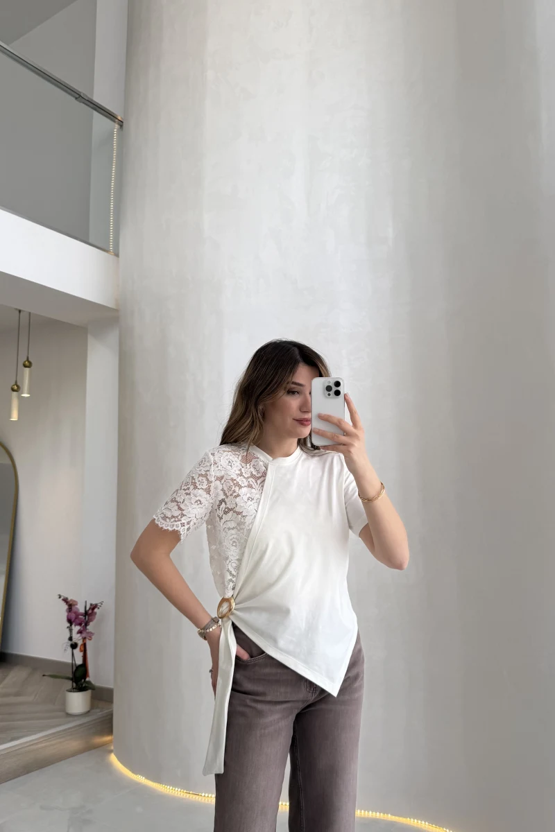 Asimetrik Kesim Dantel Detaylı Kemerli Bluz - Ekru - Kod: 2964