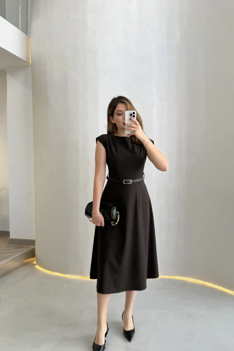 Bonita Vatkalı Midi Boy Kemerli Elbise - Kahverengi