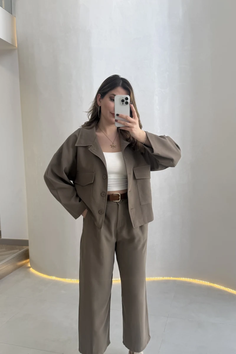 Cepli Kemerli Oversize Ceket-Pantolon Takım - Haki - Kod: 9025